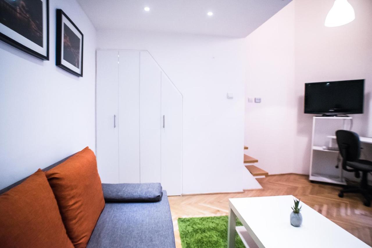 Studio 45 In The City Budapest Exteriör bild