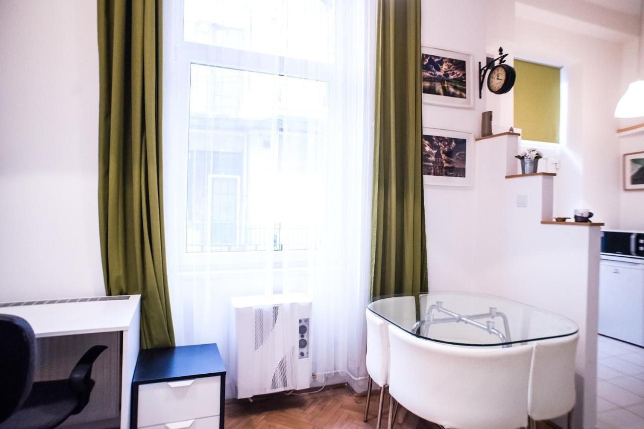 Studio 45 In The City Budapest Exteriör bild
